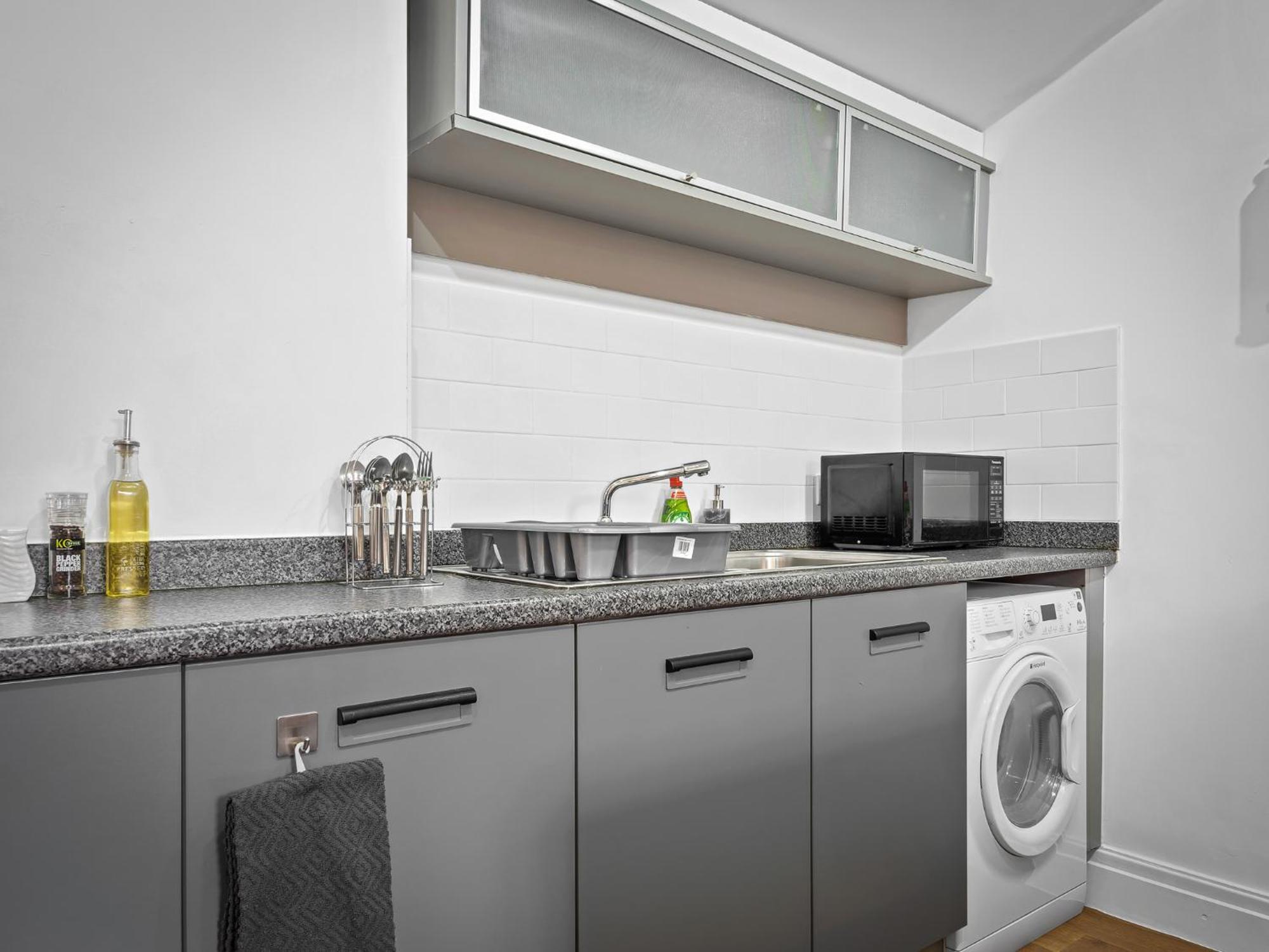 Preston Serviced - Estatevision *